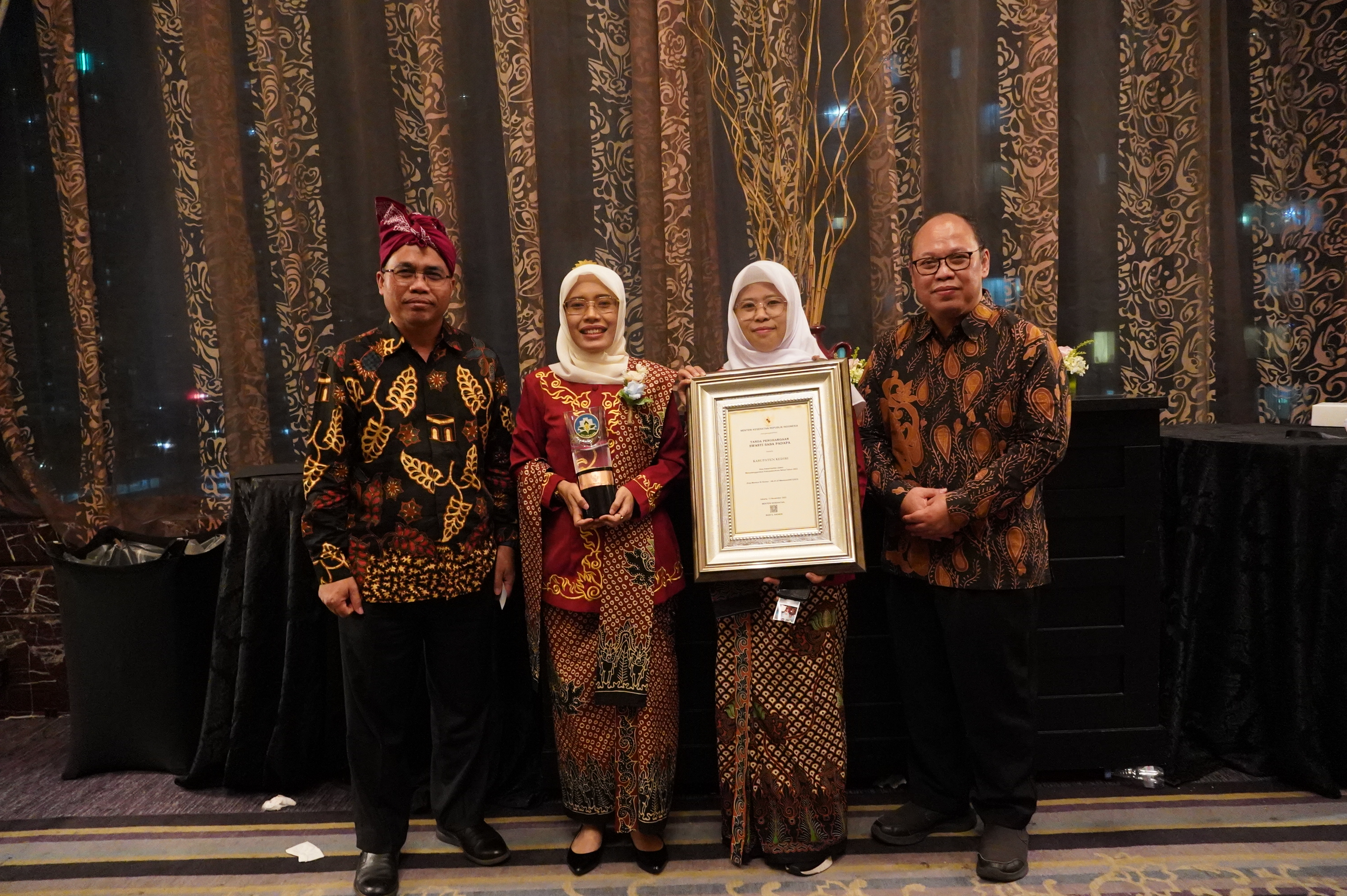 Kabupaten Kediri Raih Penghargaan Swasti Saba Padapa Dari Kemenkes
